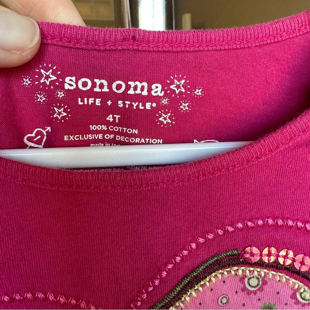 Sonoma Pink Long Sleeve Shirt with Green Heart Design - Picture 2 of 6